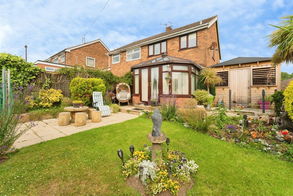 Property photo 3 of 19