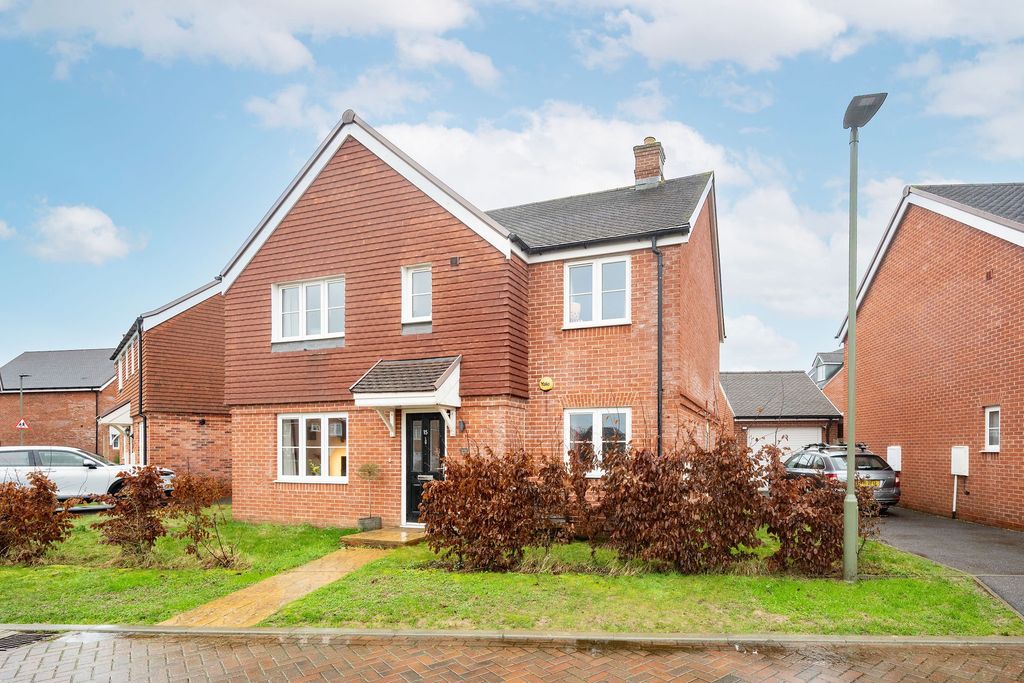 Property photo 1 of 20