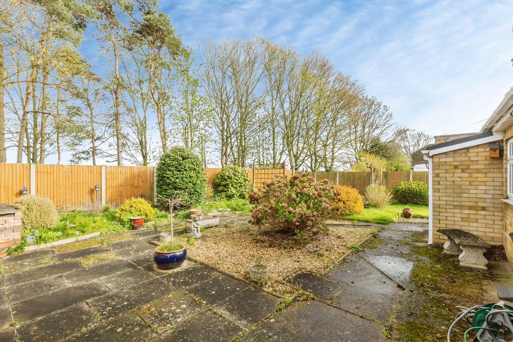 Property photo 2 of 19