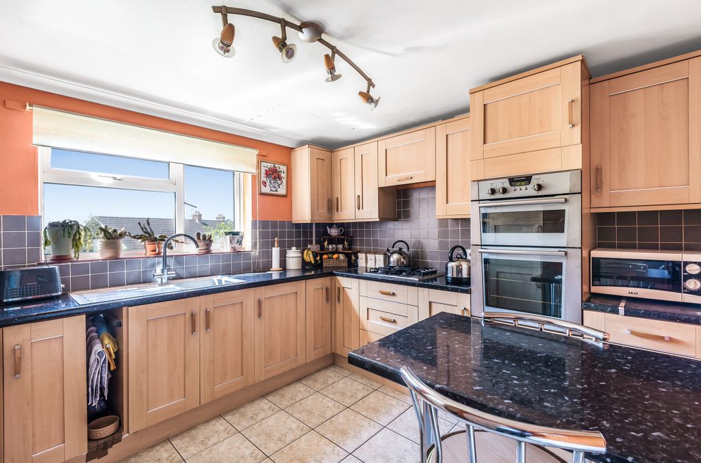 Property photo 3 of 13 725752 (4).Jpg