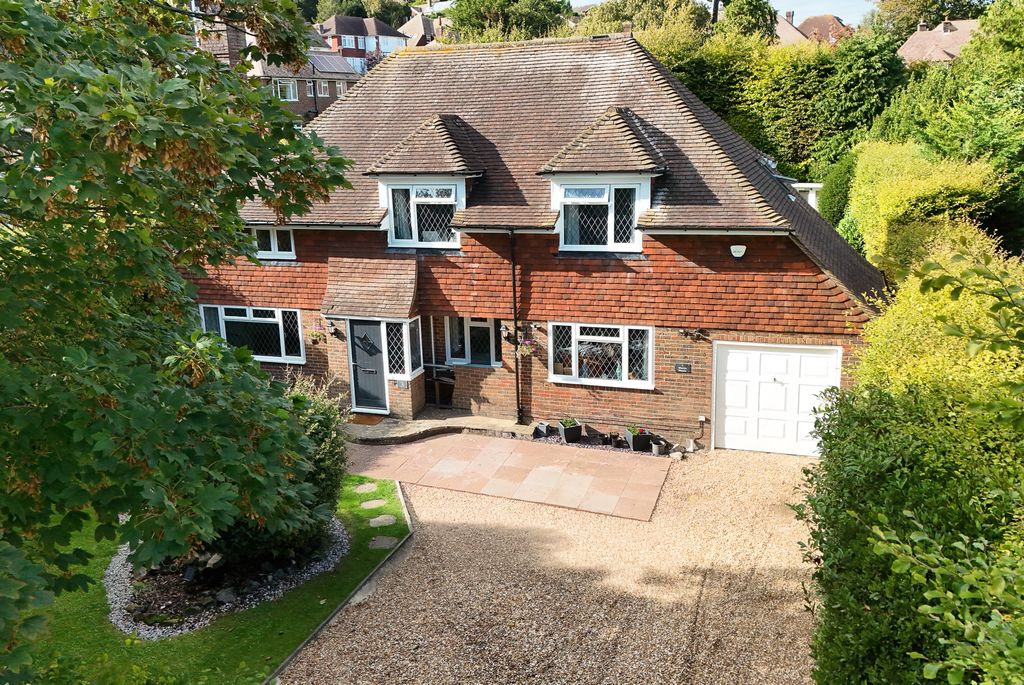 Property photo 1 of 38