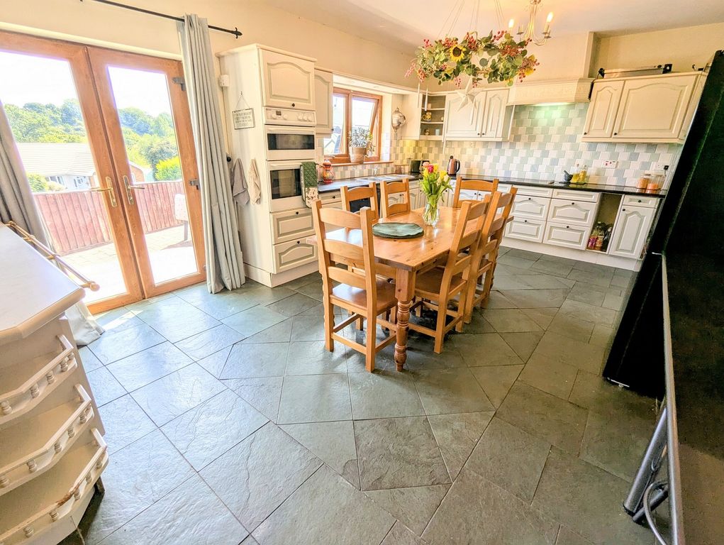 Property photo 3 of 23 Not Specified
