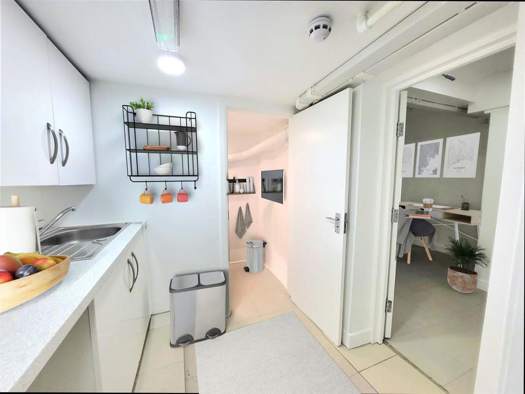 Property photo 3 of 4 B1.Jpg