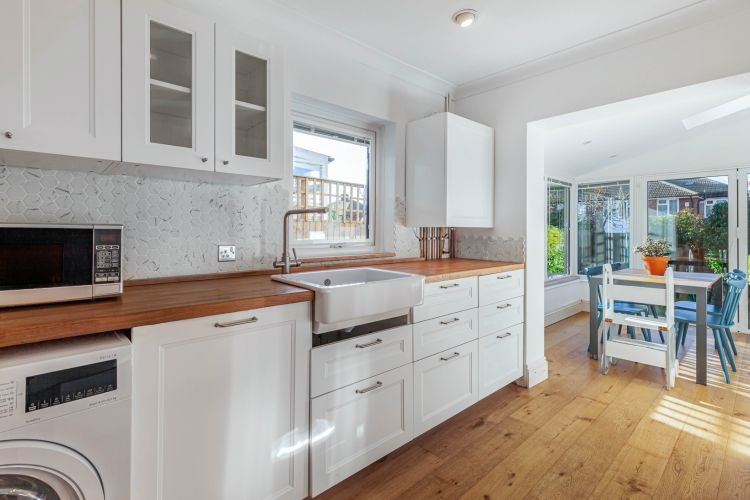 Property photo 2 of 9 309093