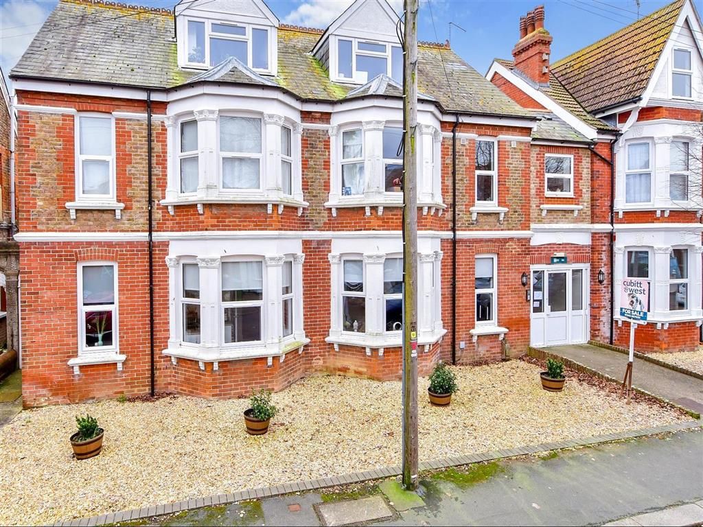 Property photo 1 of 1 Front Brochure