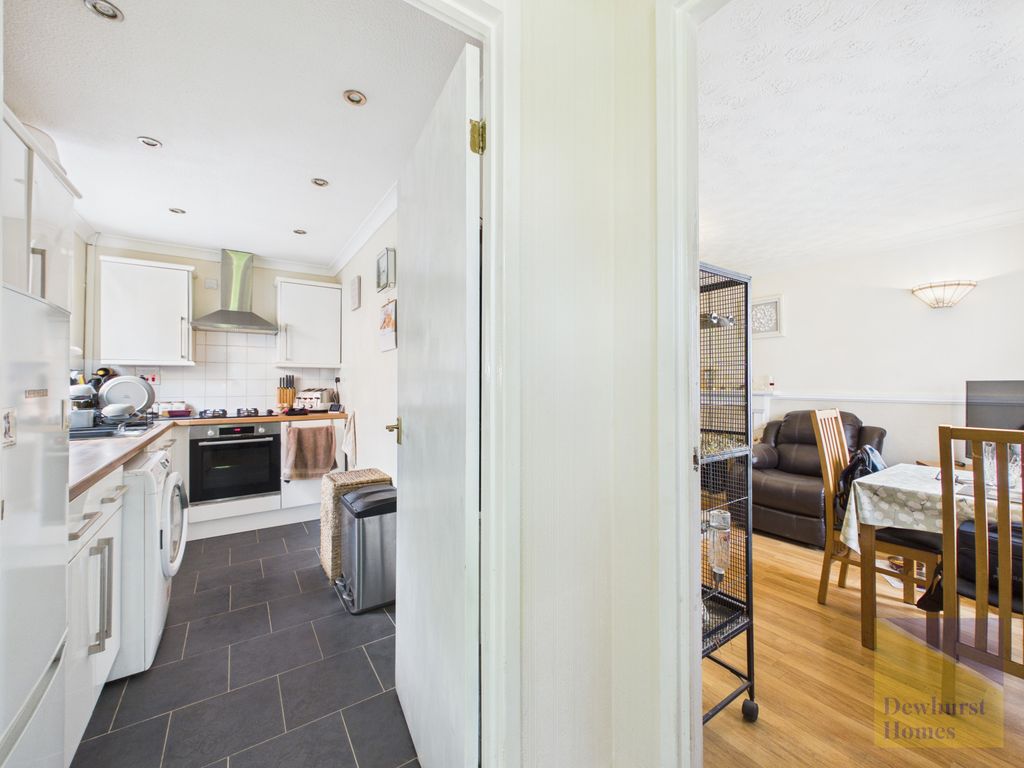 Property photo 2 of 13