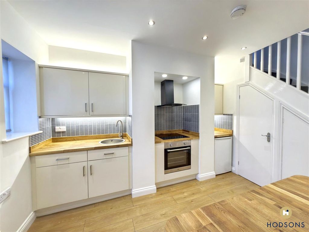 Property photo 3 of 9 Img_2918.Jpg