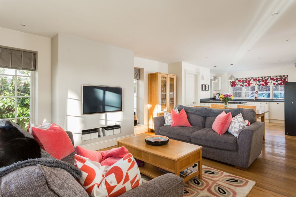 Property photo 2 of 13 Family Room