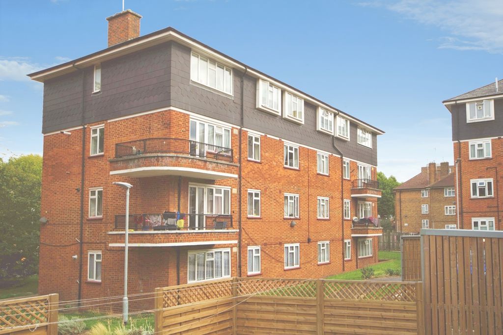 Property photo 1 of 10 Pbox-Img.Jpg