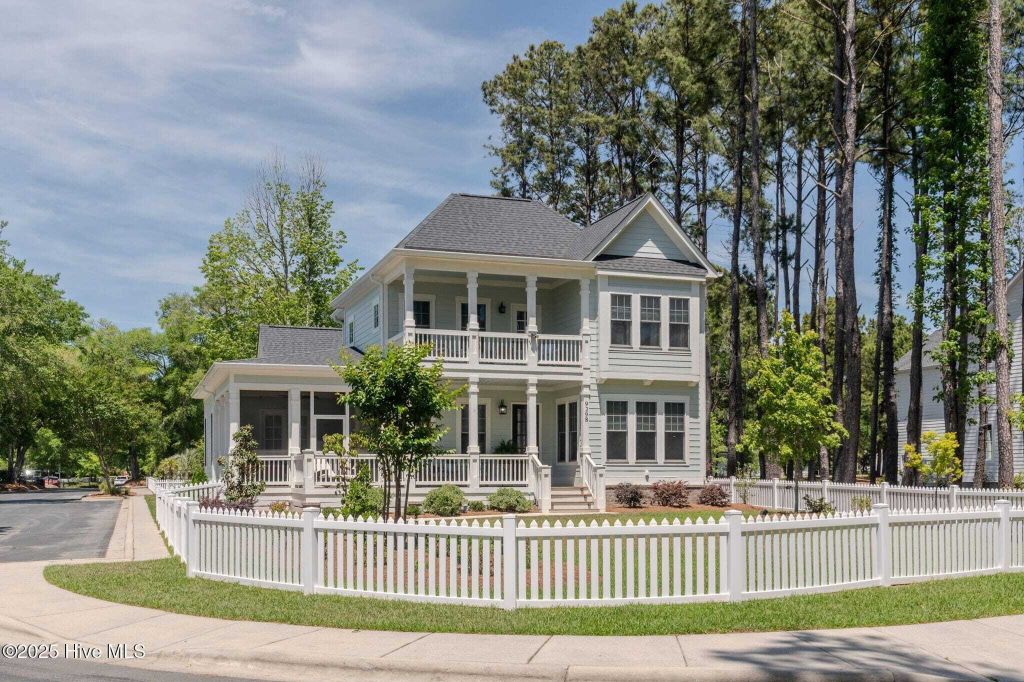 Property photo 1 of 31