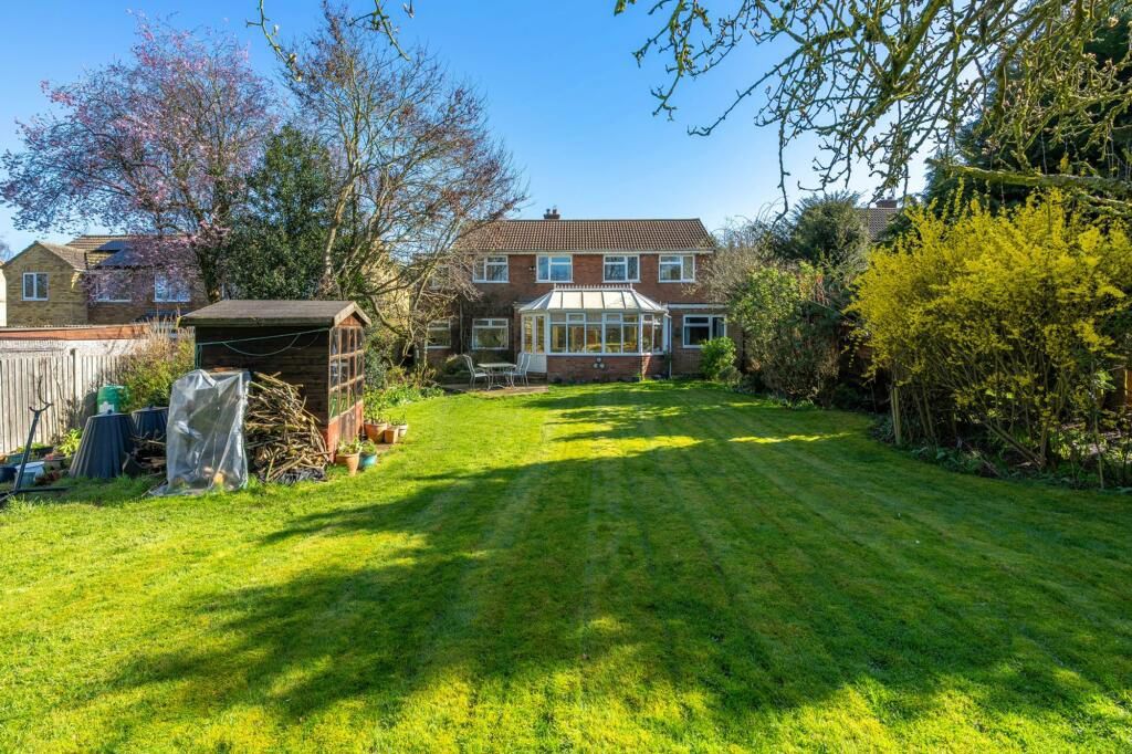 Property photo 2 of 16