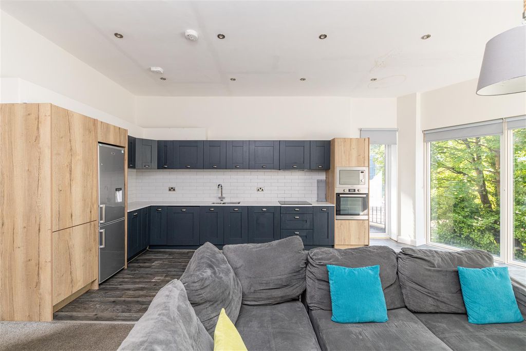 Property photo 1 of 12 Edit-9218.Jpg