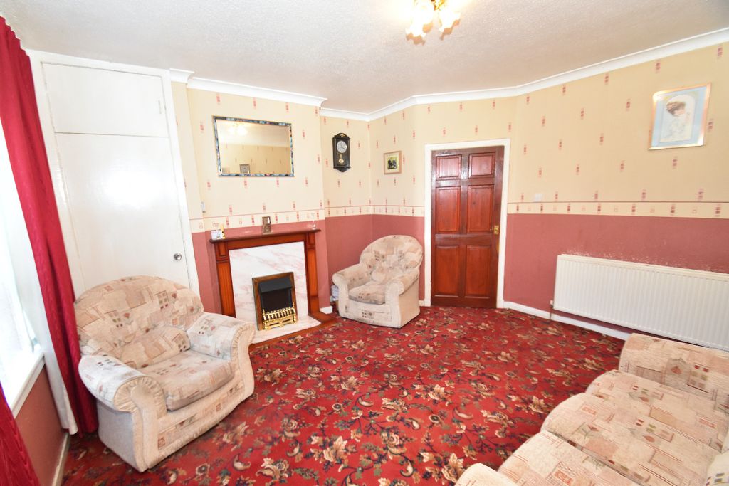 Property photo 3 of 17 5185324