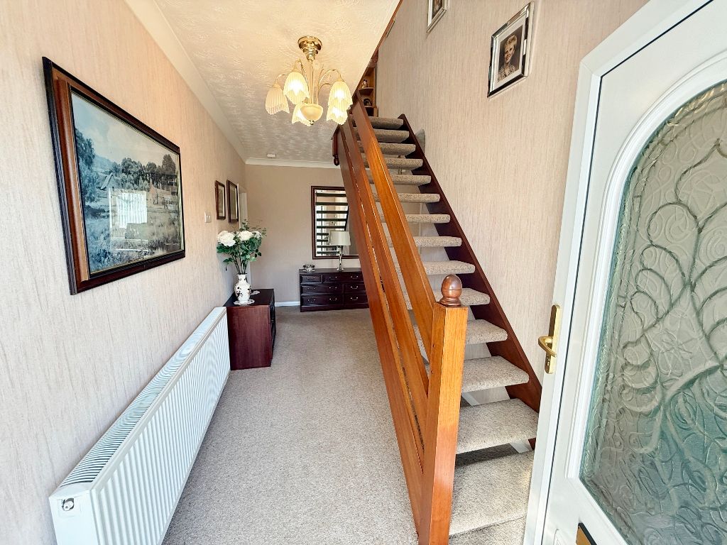 Property photo 3 of 33 Picture 3