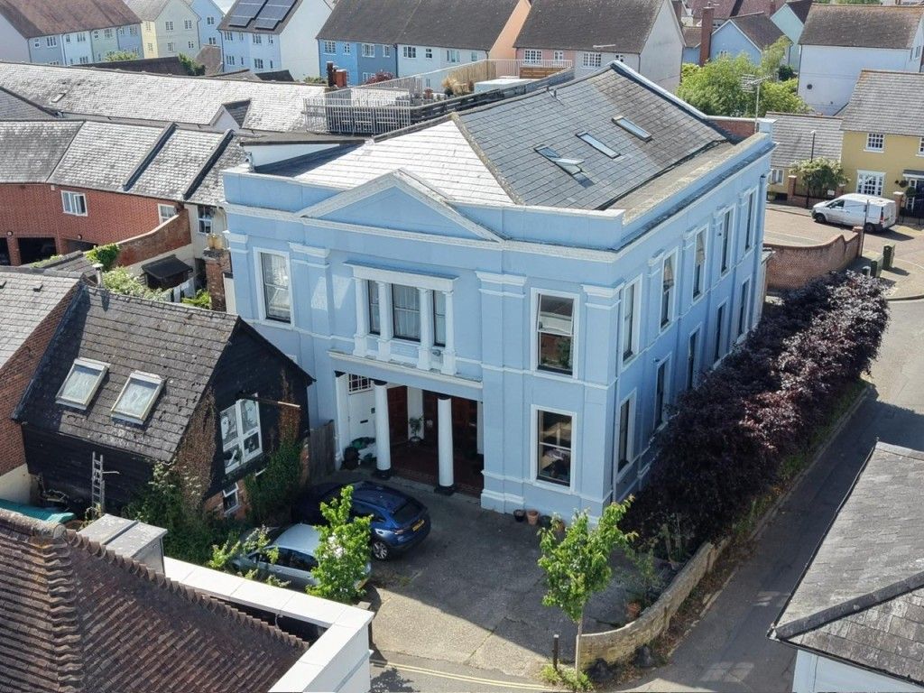 Property photo 2 of 12 Alternative Drone Shot Of The Front Of The Building