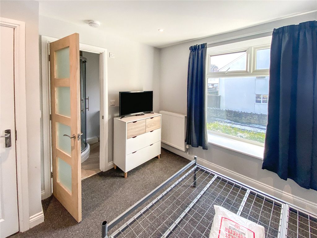 Property photo 2 of 7 Picture No. 02