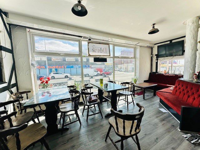 Property photo 2 of 33