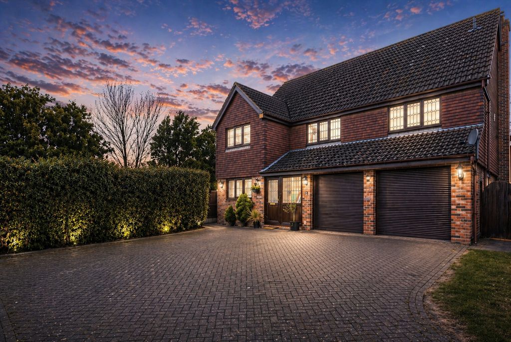 Property photo 1 of 28 5101731