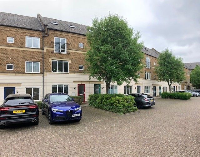 Property photo 2 of 20