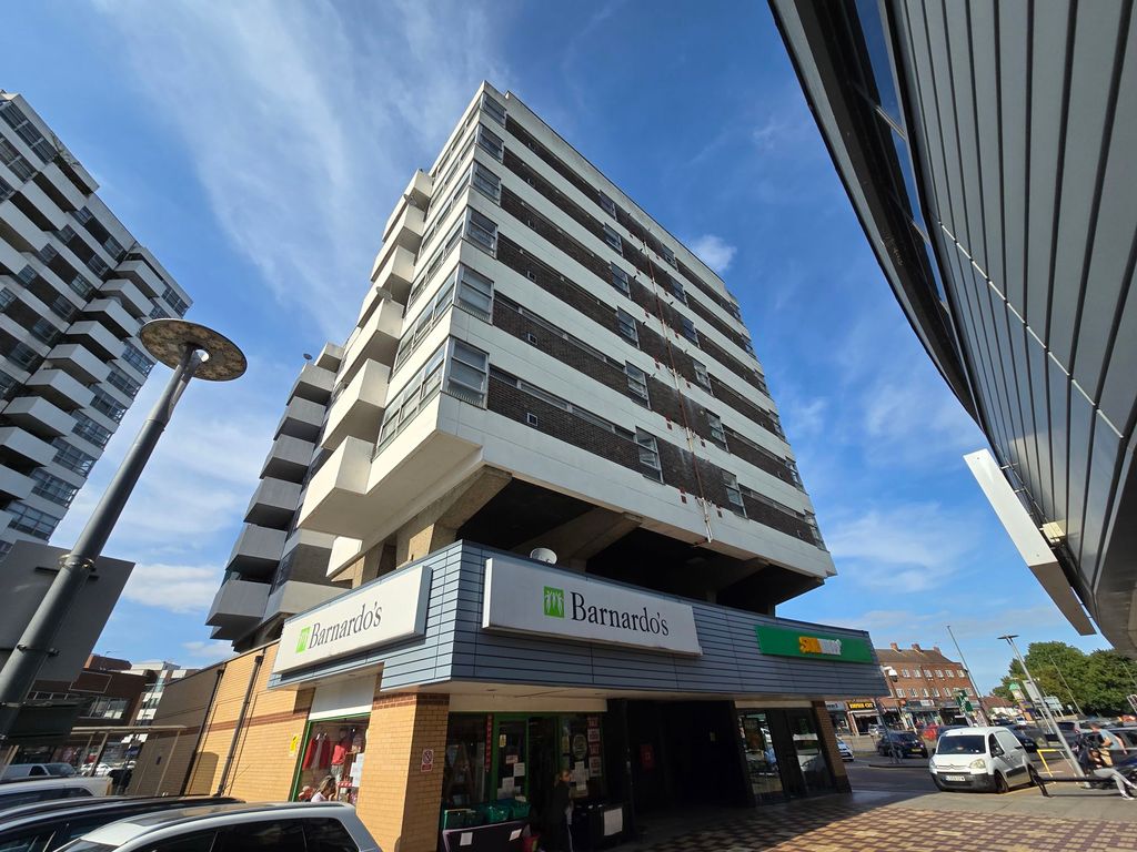 Property photo 1 of 6