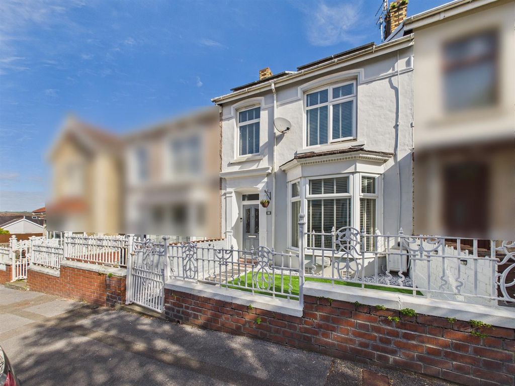 Property photo 1 of 20 Front.Jpg