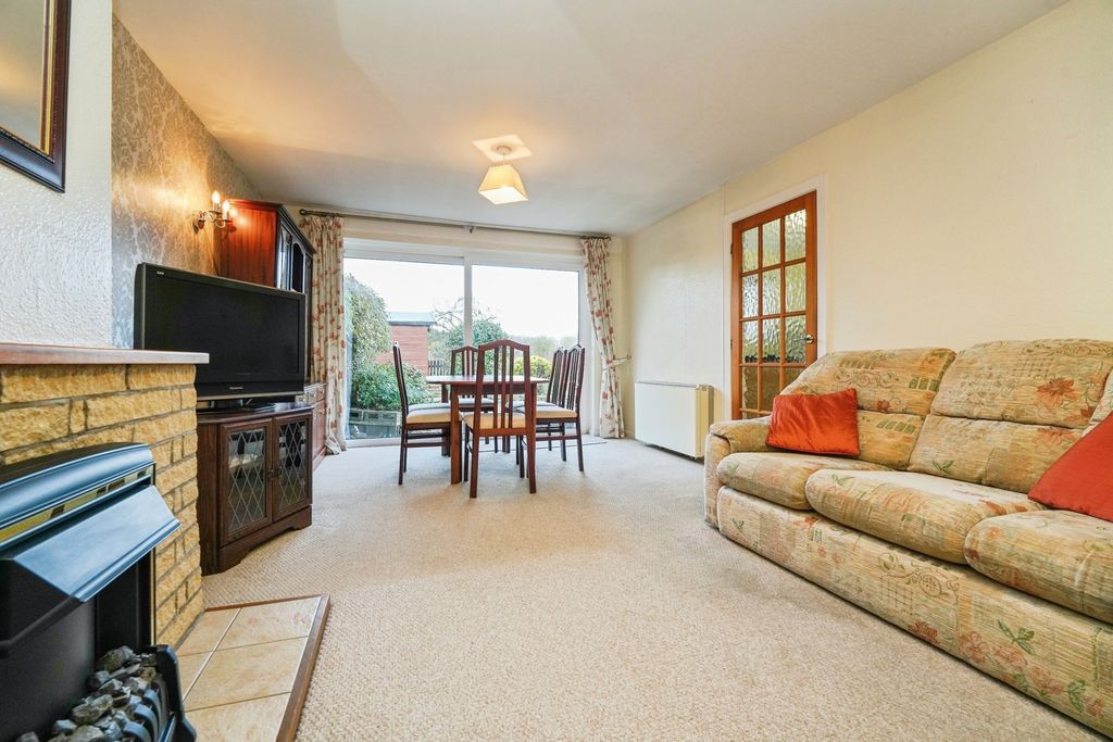 Property photo 3 of 15 Pbox-Img.Jpg