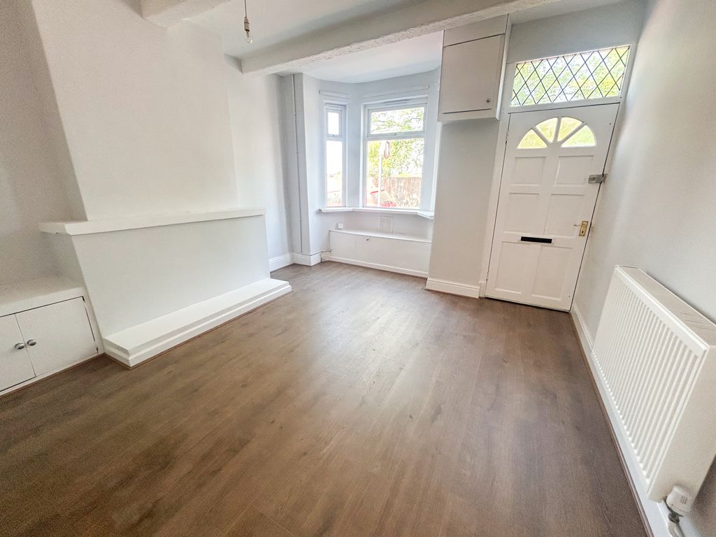 Property photo 2 of 18 Img_7006