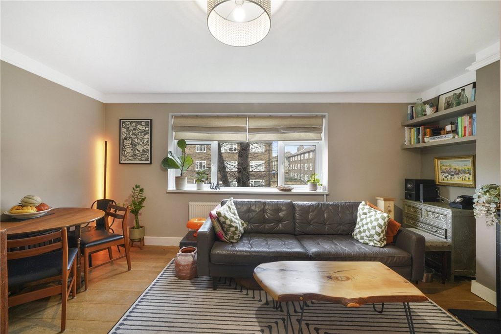 Property photo 3 of 18 Picture No. 07