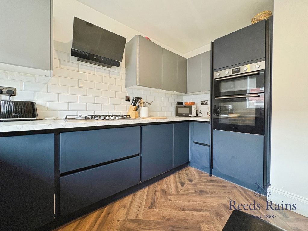 Property photo 2 of 18 Pbox-Img.Jpg
