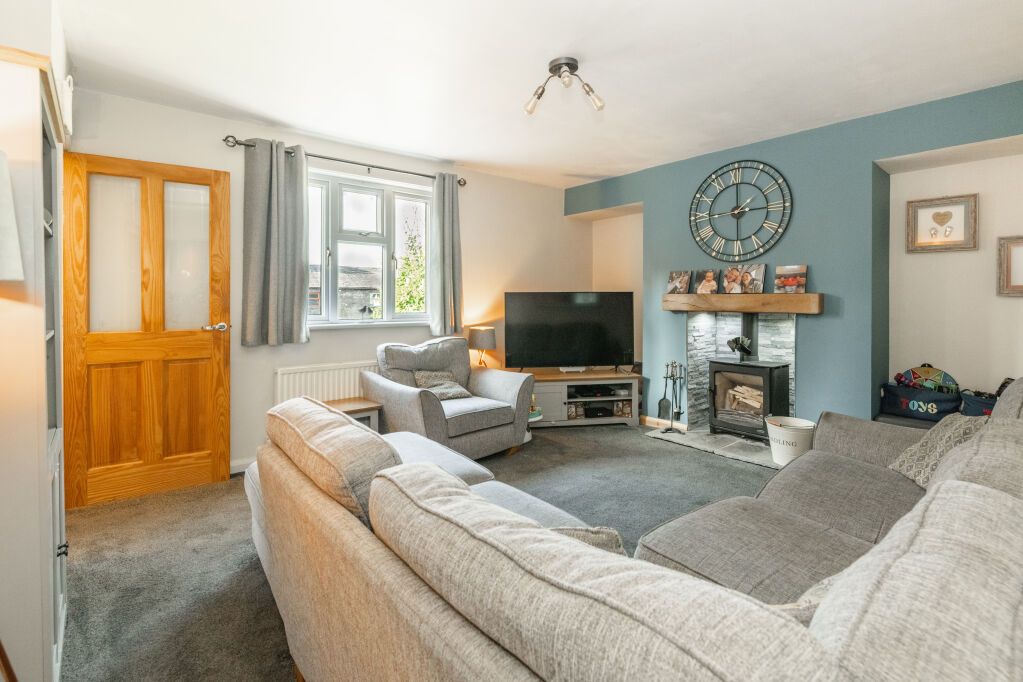 Property photo 3 of 15 Living Room