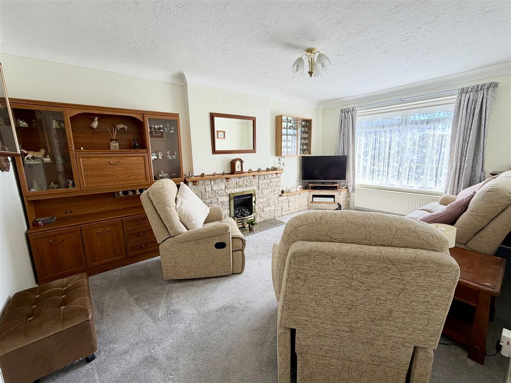 Property photo 3 of 16 Img_5622.Jpeg