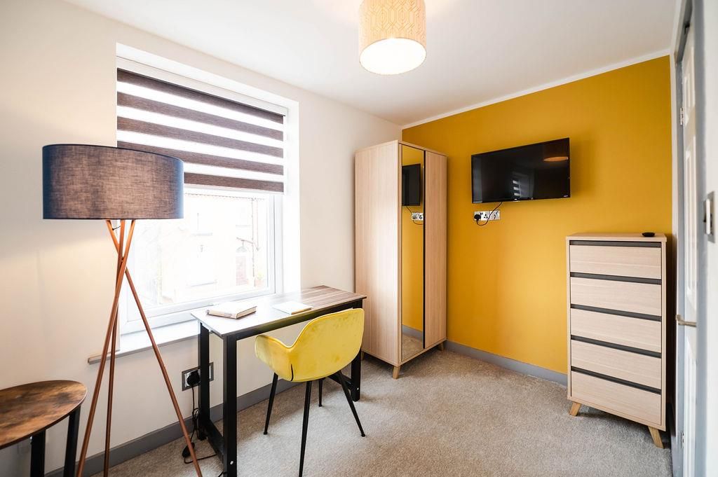 Property photo 2 of 19 Failsworth89.Jpg