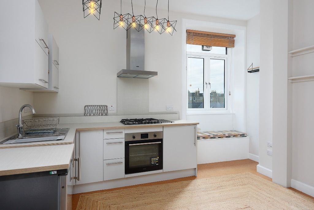 Property photo 3 of 17 Photo 3