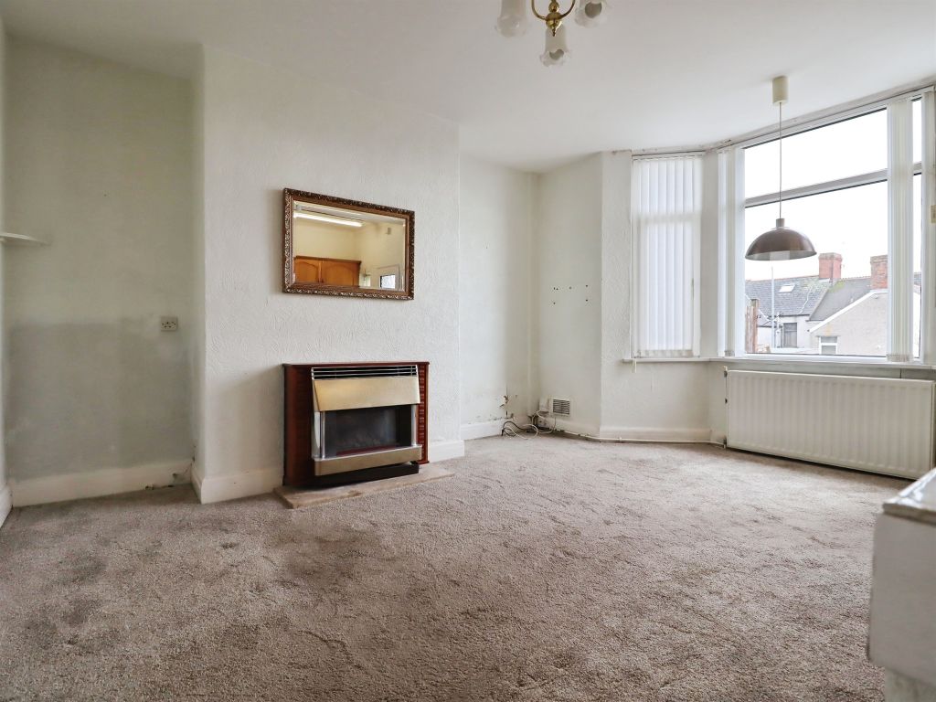 Property photo 2 of 20