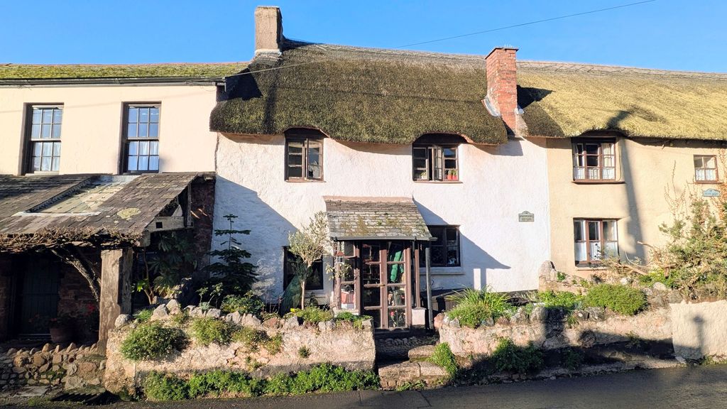 Property photo 1 of 25