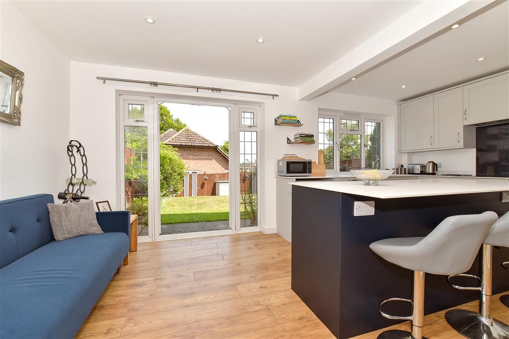 Property photo 3 of 17 Internal Lifestyle Photograph
