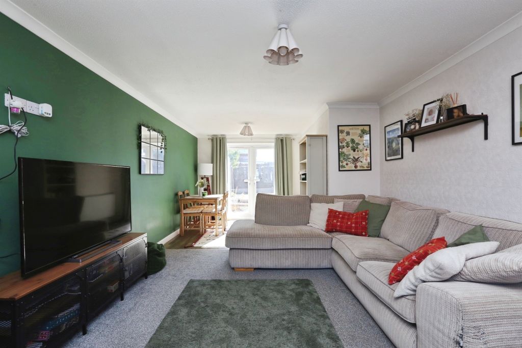 Property photo 3 of 15