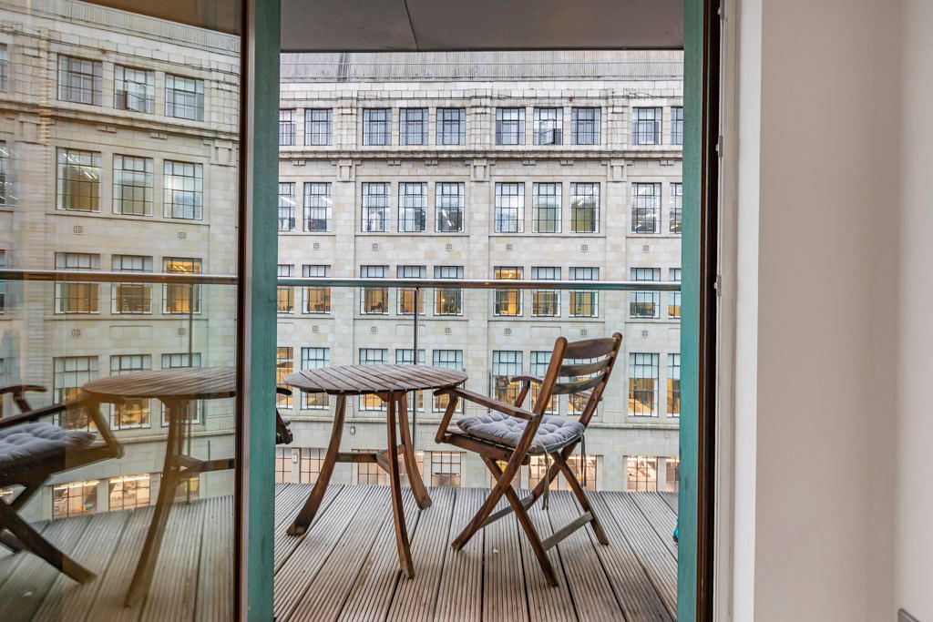 Property photo 3 of 20 Balcony