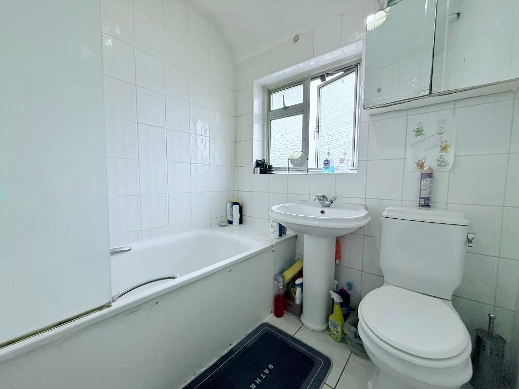 Property photo 2 of 4 Photo 2