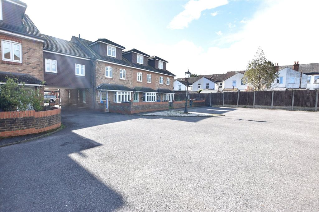 Property photo 1 of 11 Picture No. 19