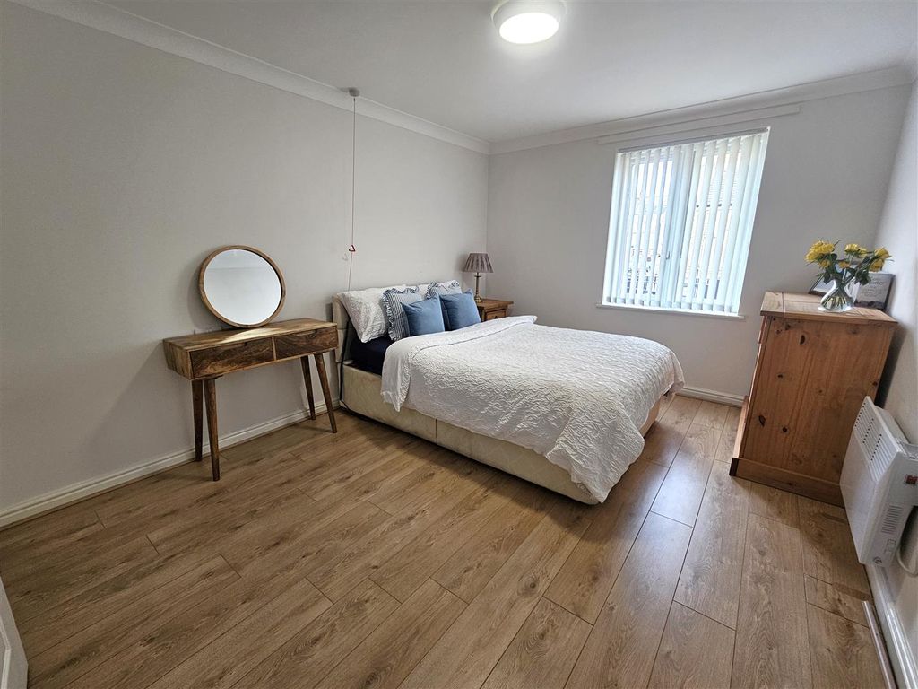 Property photo 3 of 12 20250325_105658.Jpg