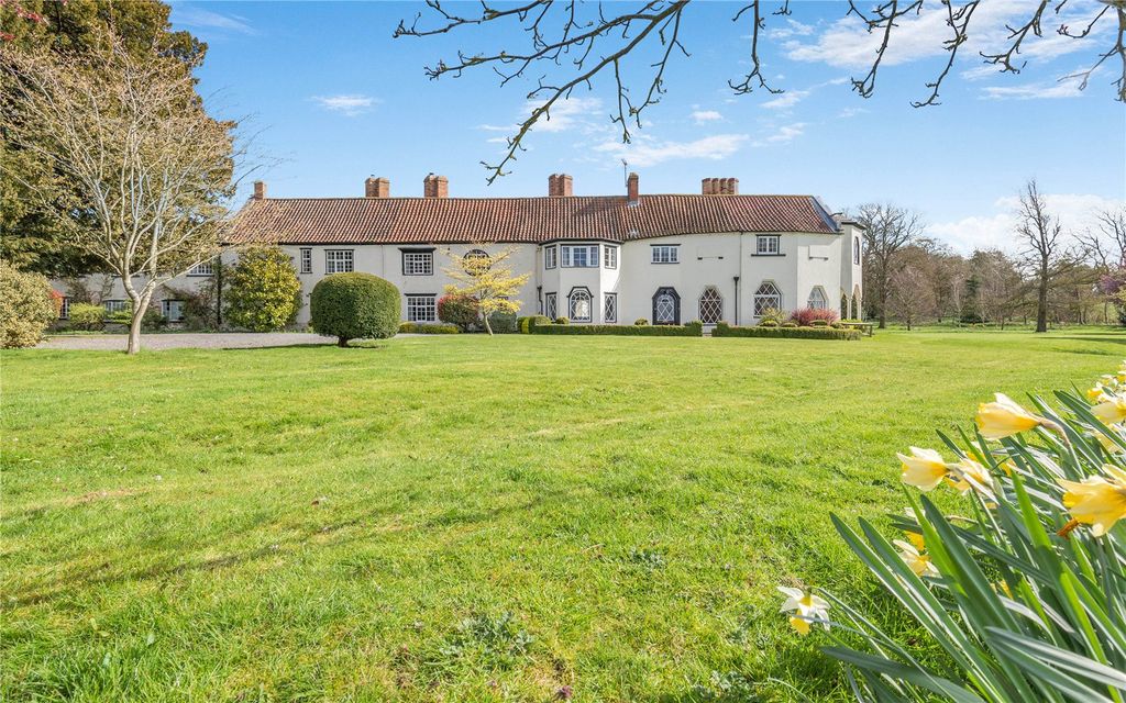 Property photo 1 of 20 Front View