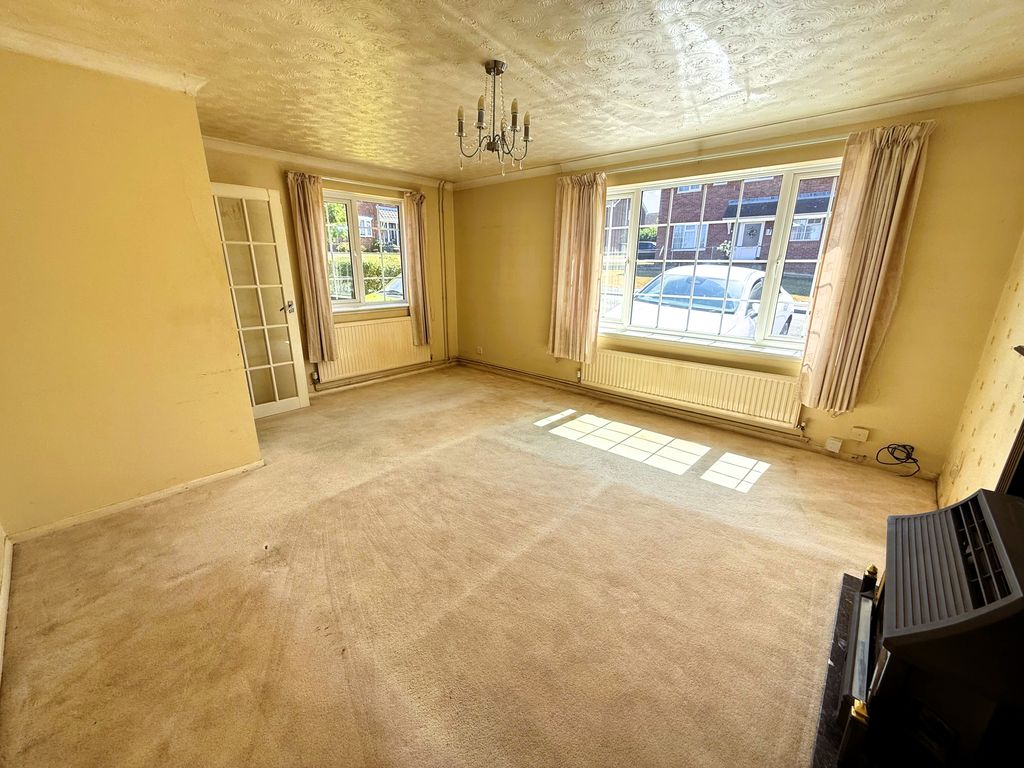 Property photo 3 of 13 Img6485