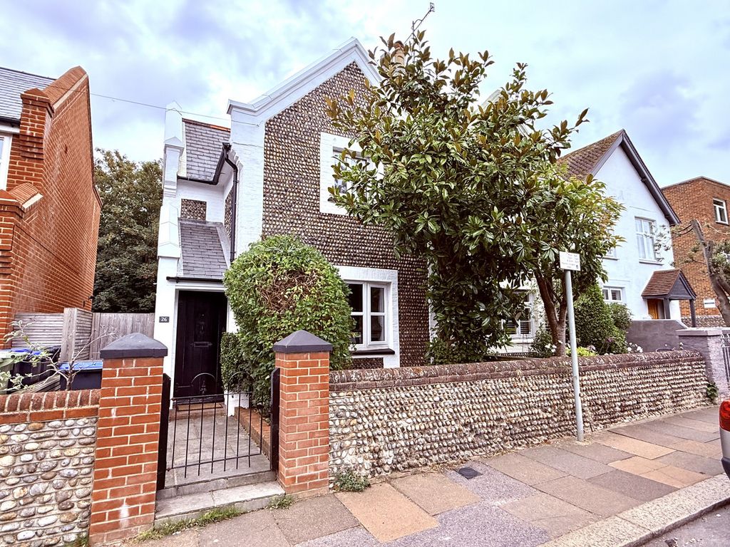 Property photo 1 of 16