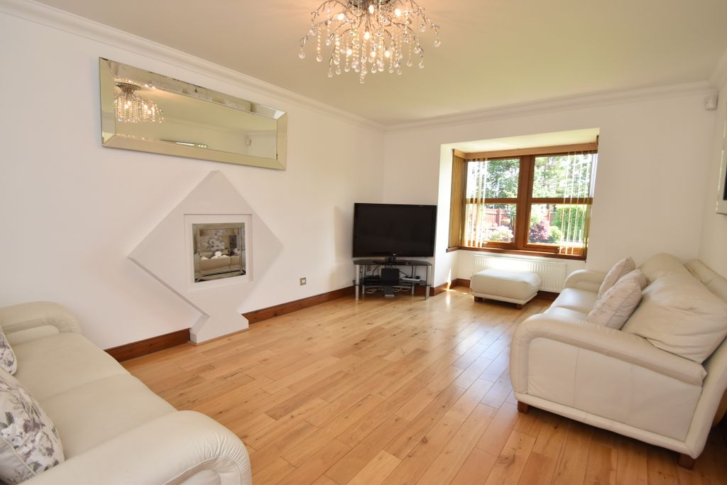 Property photo 2 of 48