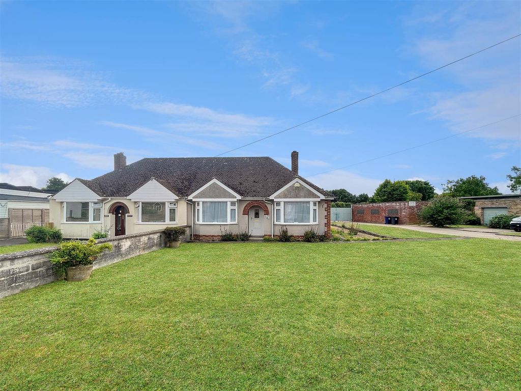 Property photo 1 of 17 Frontshot