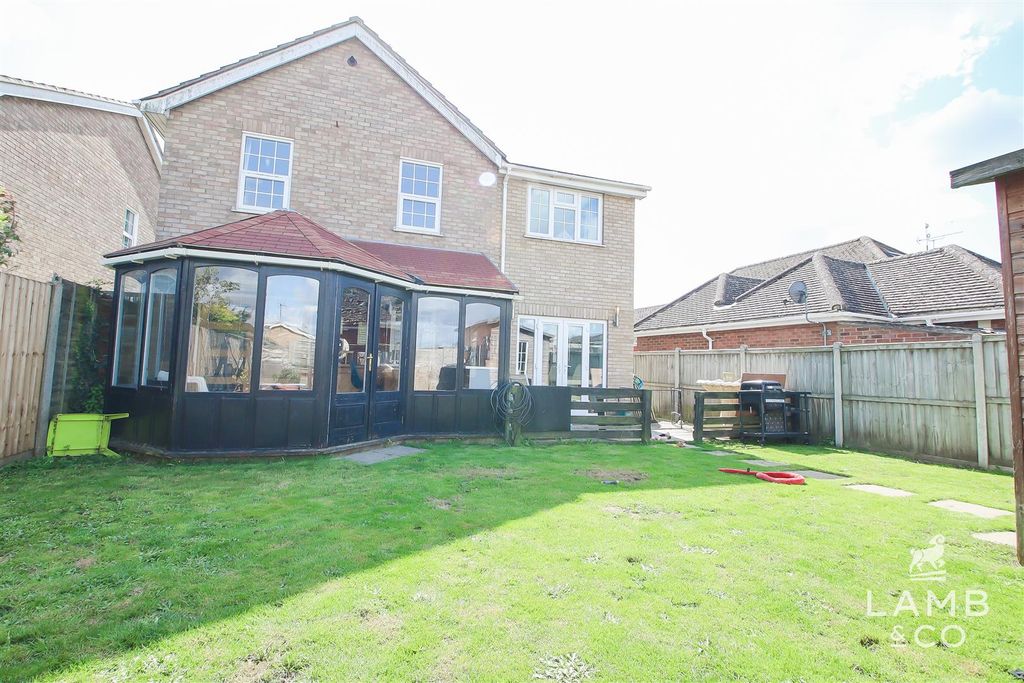 Property photo 3 of 41