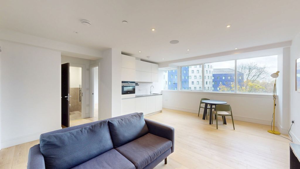 Property photo 1 of 22 Living Room