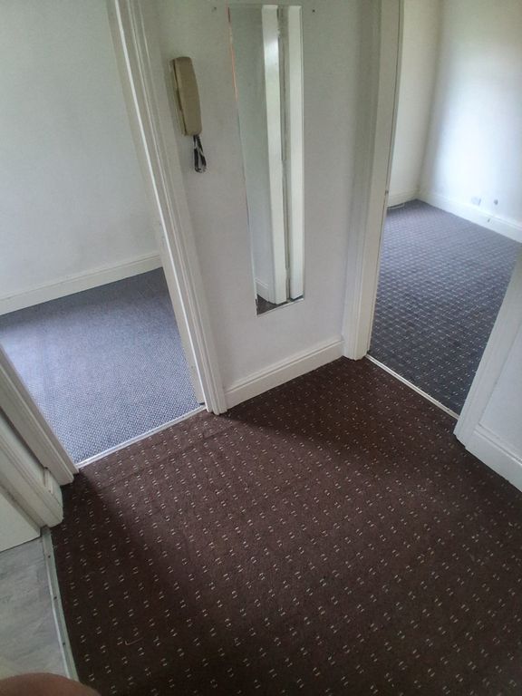 Property photo 3 of 8 Whatsapp Image 2026-05-19 At 12.38.29 Pm (6)