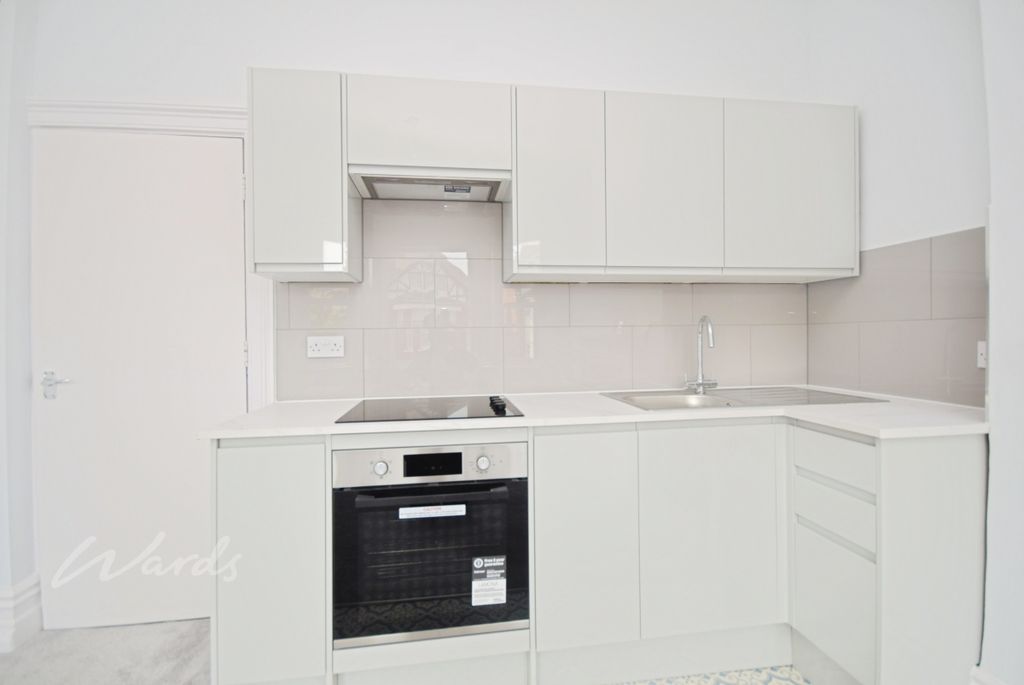 Property photo 3 of 9 Kitchen